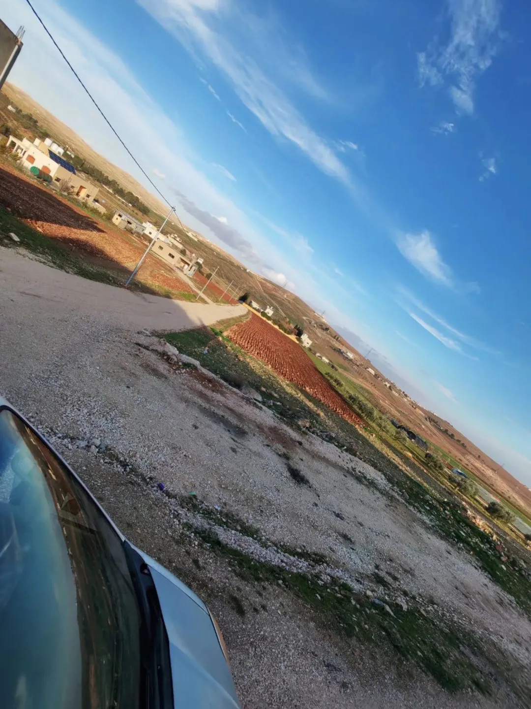 اعلان بيع ارض منظمة سكن ب واصل جميع الخدمات