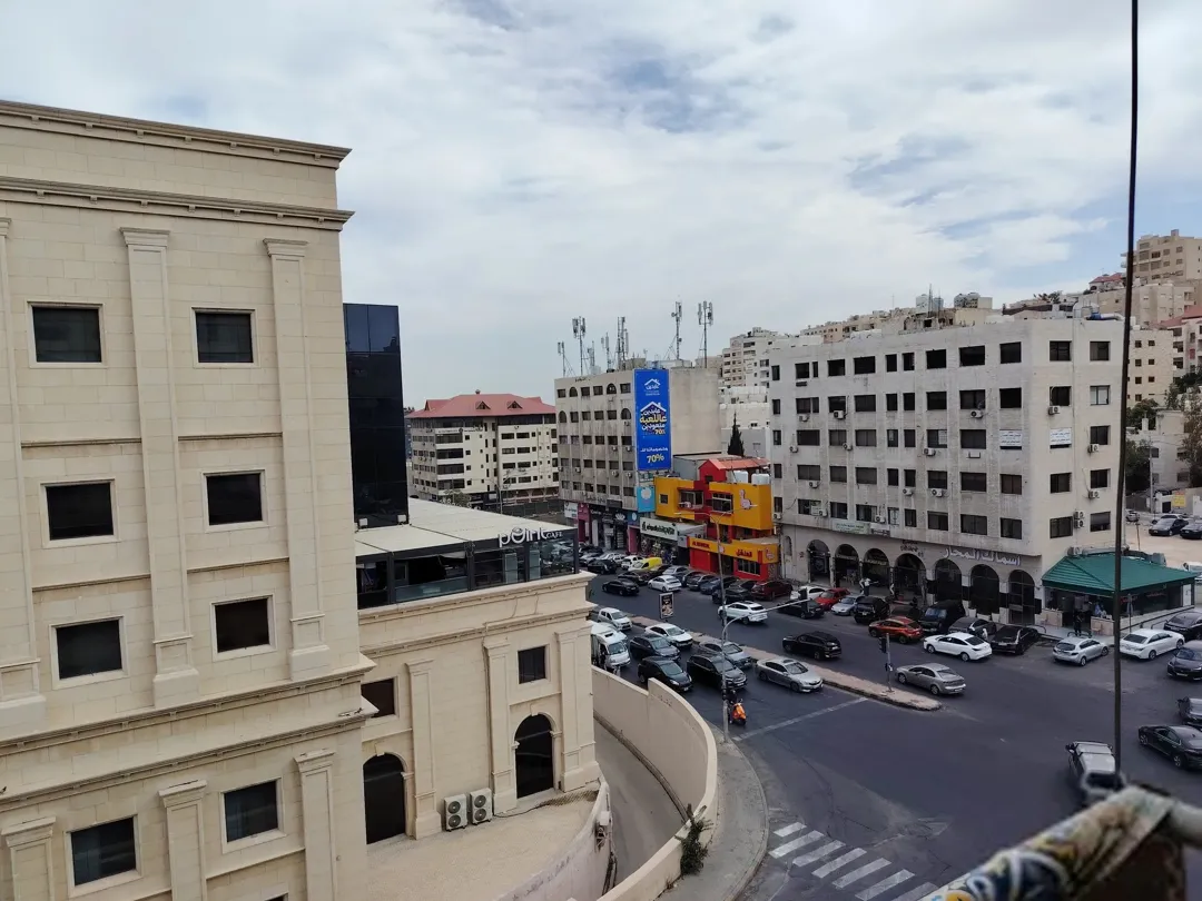 Studio for Sale on Gardens Street