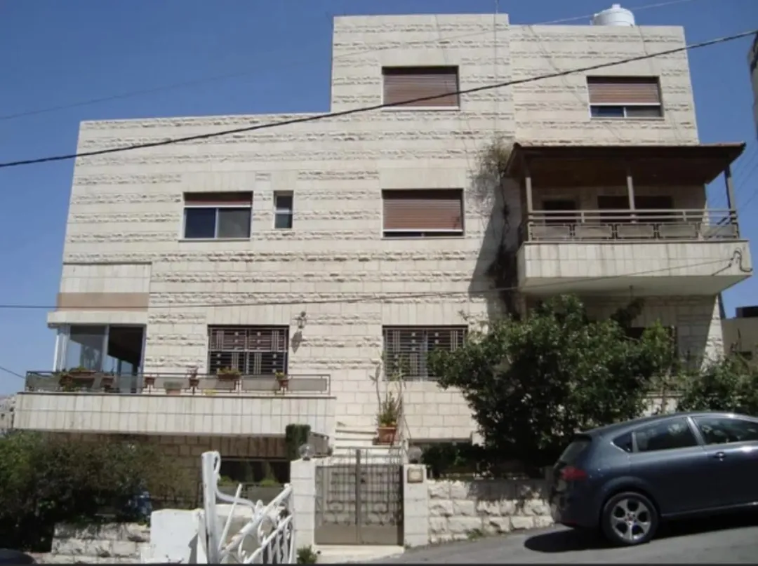 عمارة للبيع أو للإيجار تنظيم تجاري مكاتب وعيادات