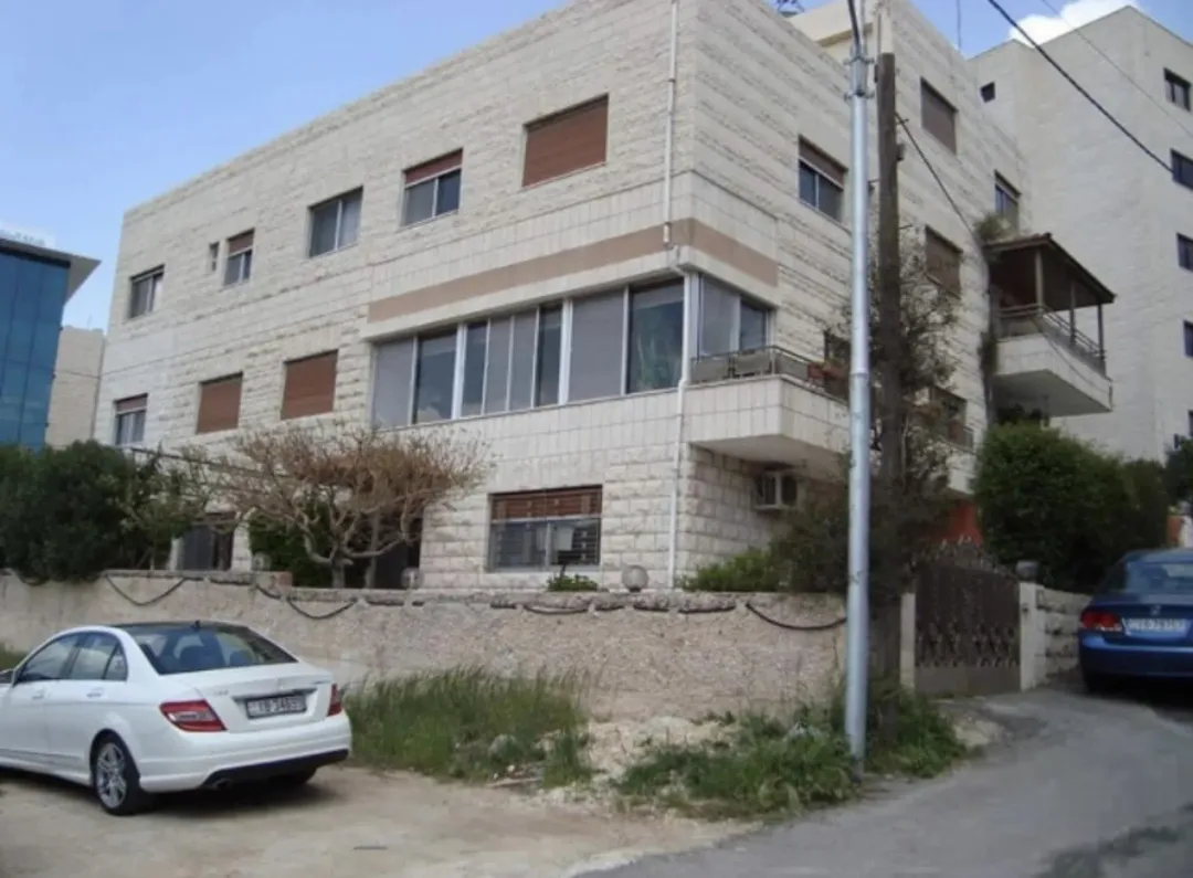 عمارة للبيع أو للإيجار تنظيم تجاري مكاتب وعيادات