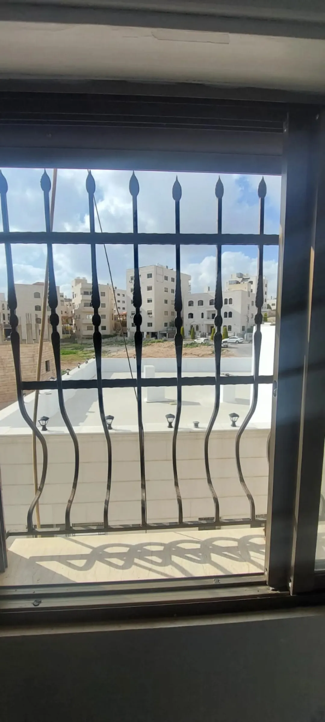 شقة للبيع في طبربور ضاحية الصفا دور ثاني
