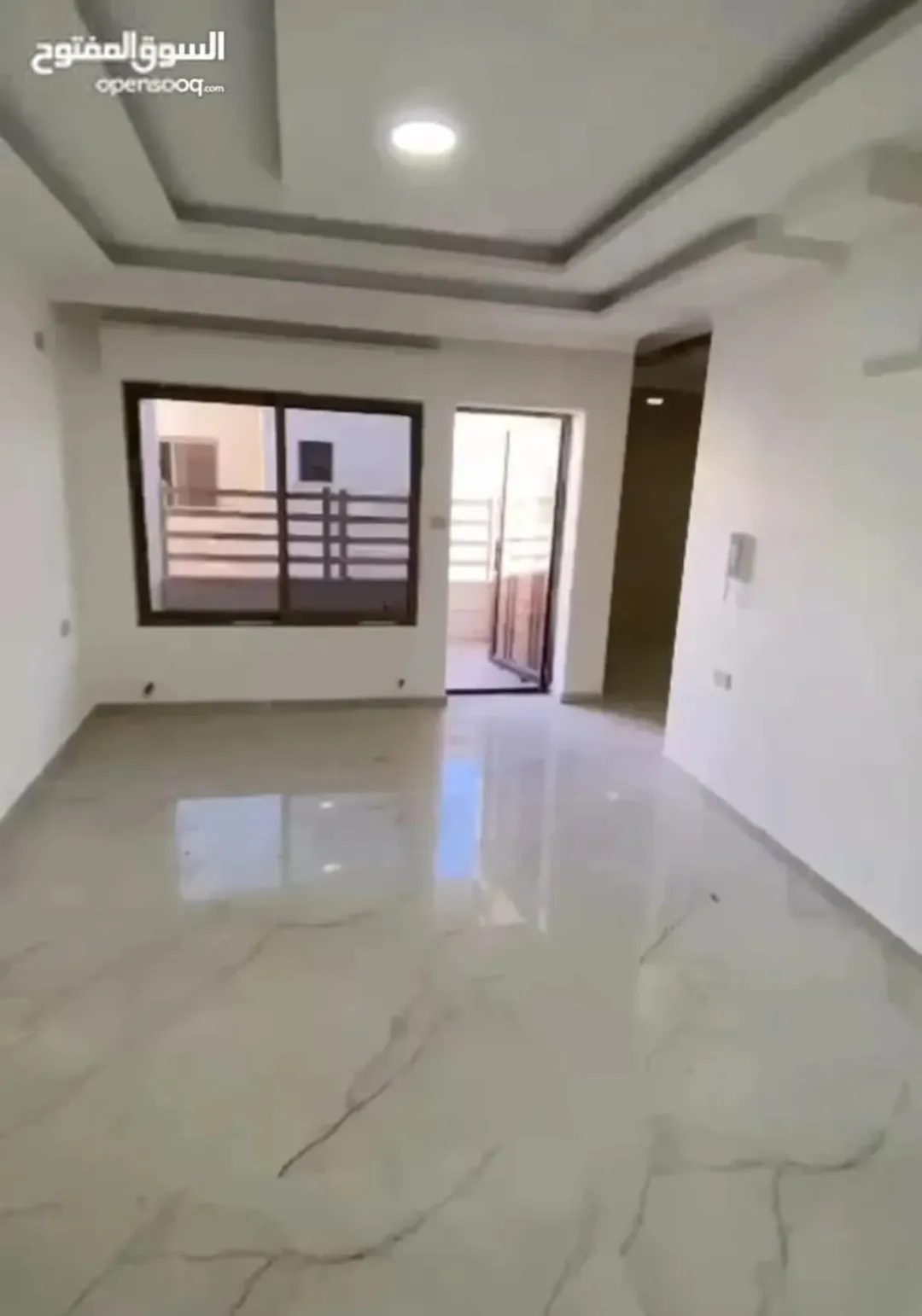 شقه مميزه للبيع جبل الحديد