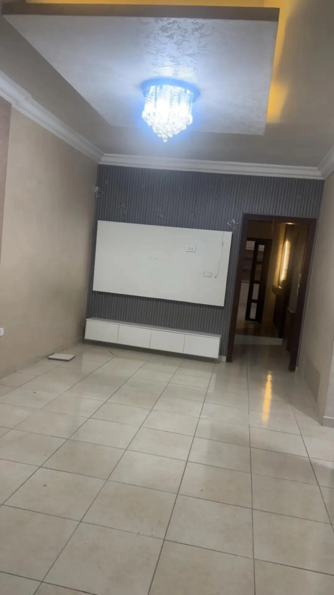 شقة للبيع في خلدا موقع متميز