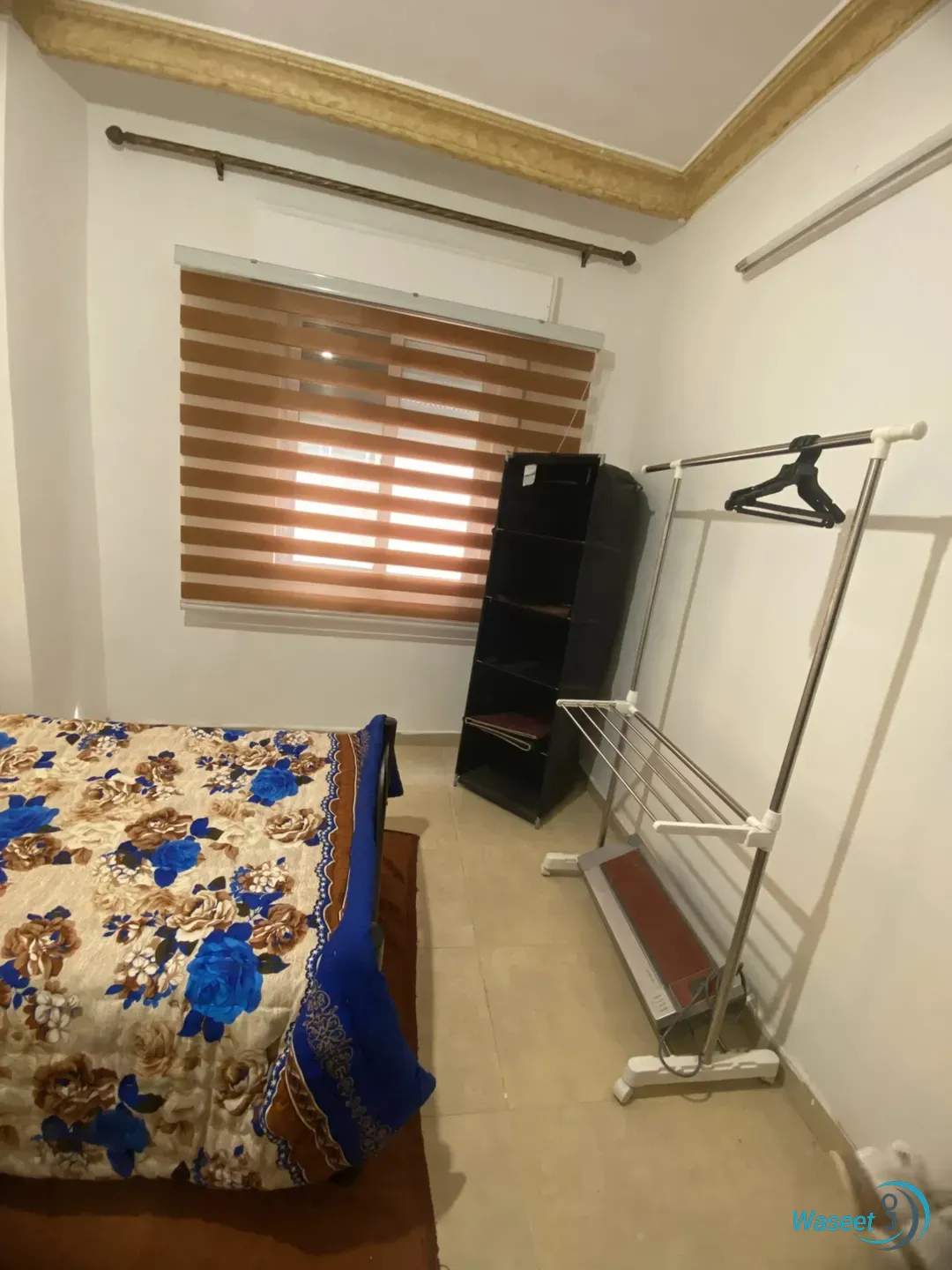 شقة مقابل بوابة الآثار جامعة اليرموك للبيع