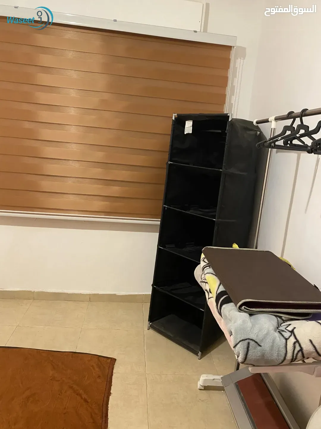 شقة مقابل بوابة الآثار جامعة اليرموك للبيع
