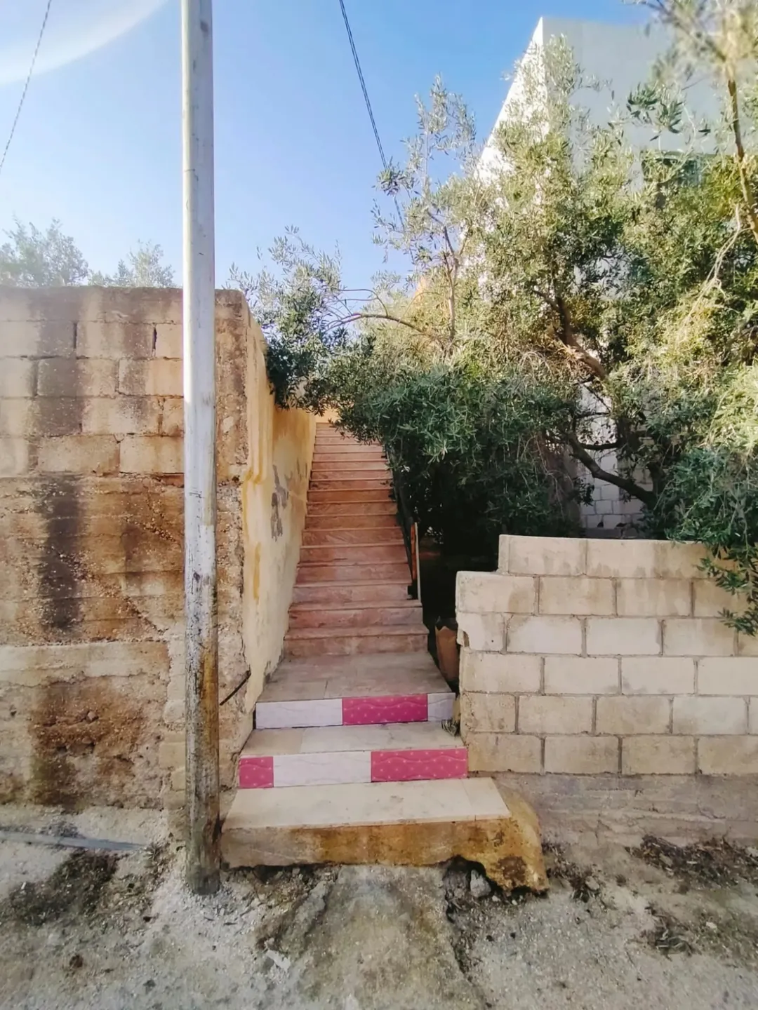 شقة للبيع طابق ثاني