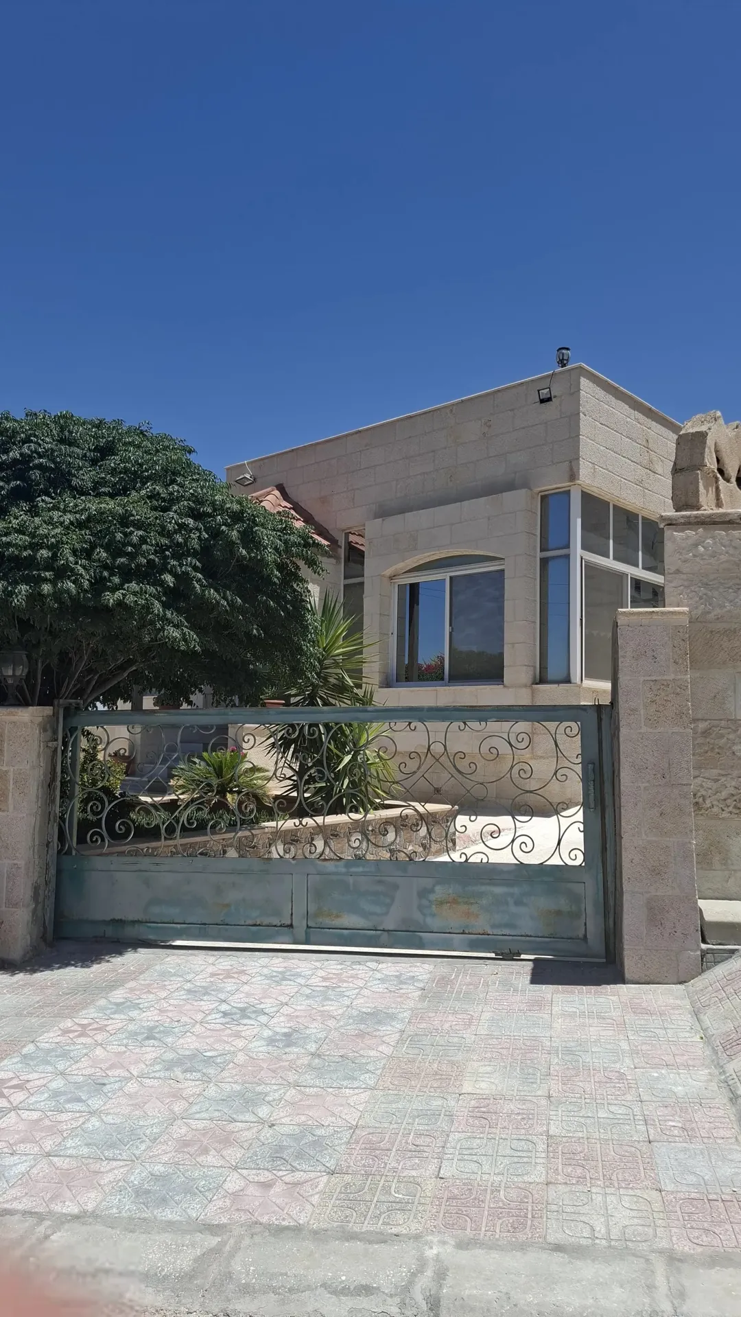 بيت مستقل في منطقة البيضاء