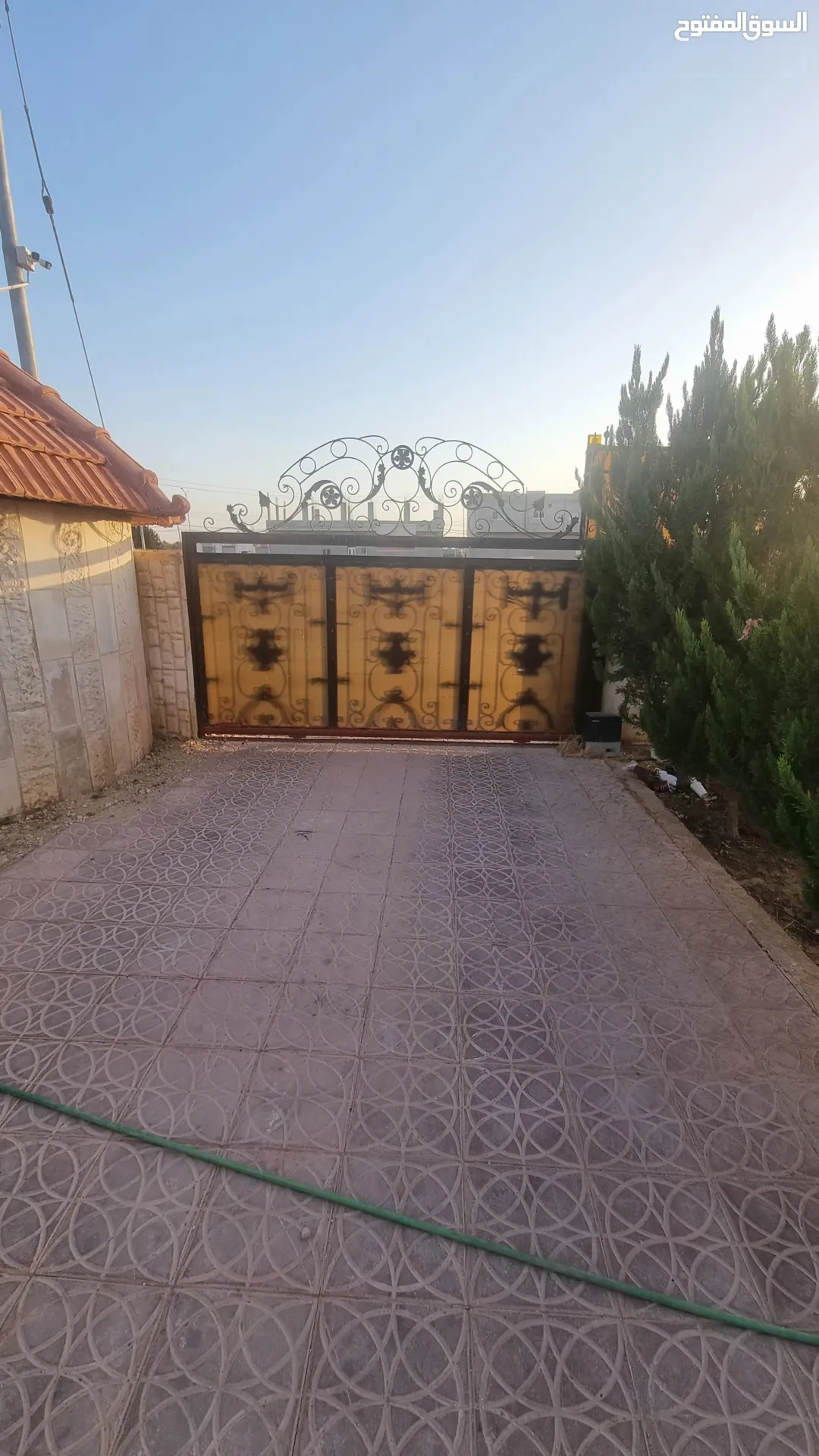 فيلا طابقين بنظام قصر بسعر مغري