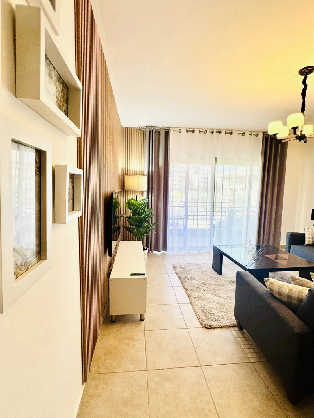 Elite 2Bedroom Furnished appartment 80 sqm centre of Abdoun