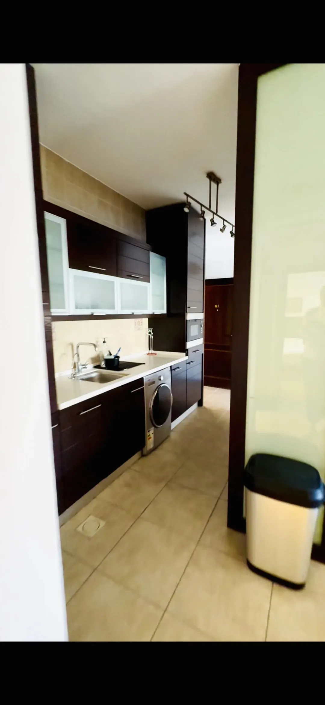 Elite 2Bedroom Furnished appartment 80 sqm centre of Abdoun