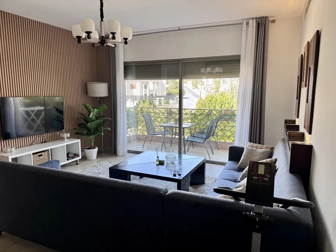 Elite 2Bedroom Furnished appartment 80 sqm centre of Abdoun