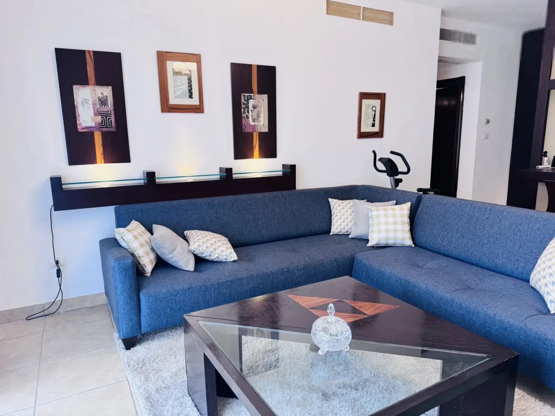 Elite 2Bedroom Furnished appartment 80 sqm centre of Abdoun