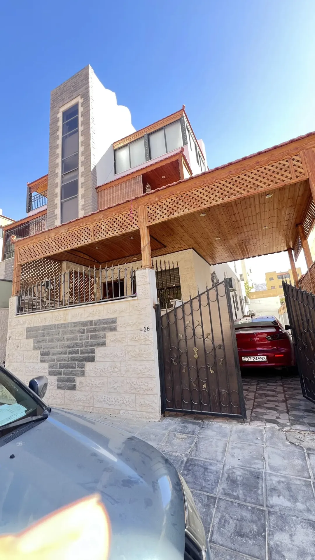 بيت للبيع في منطقة التاسعة بالعقبة – فرصة سكنية مميزة