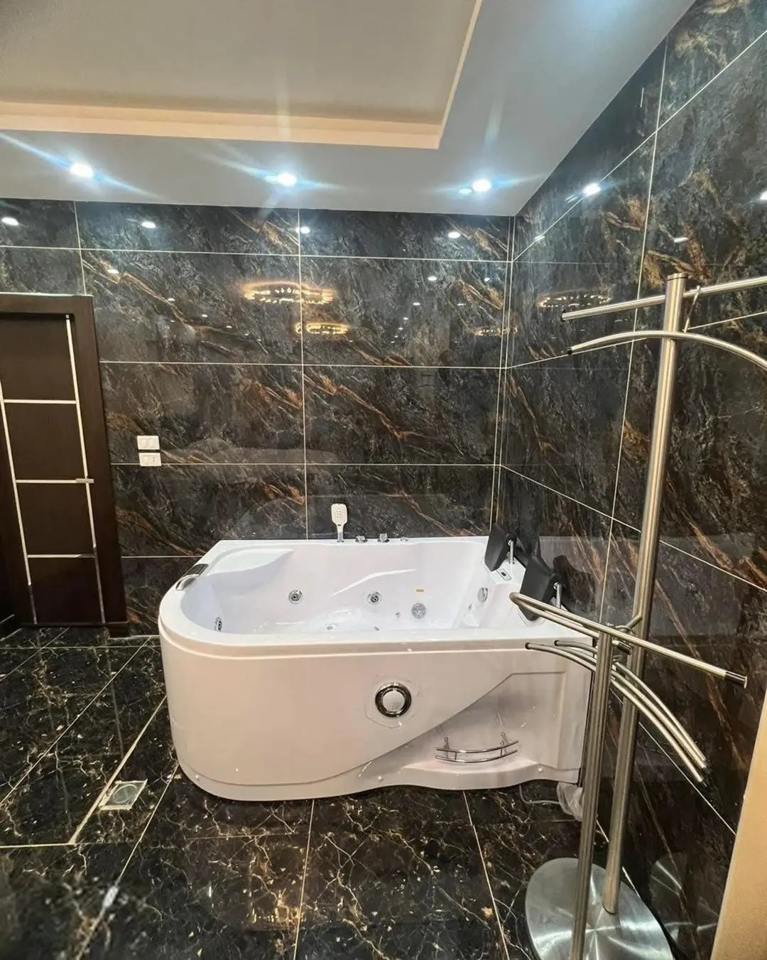 شاليه أورا ، AURA CHALET شاليه للبيع مزرعه