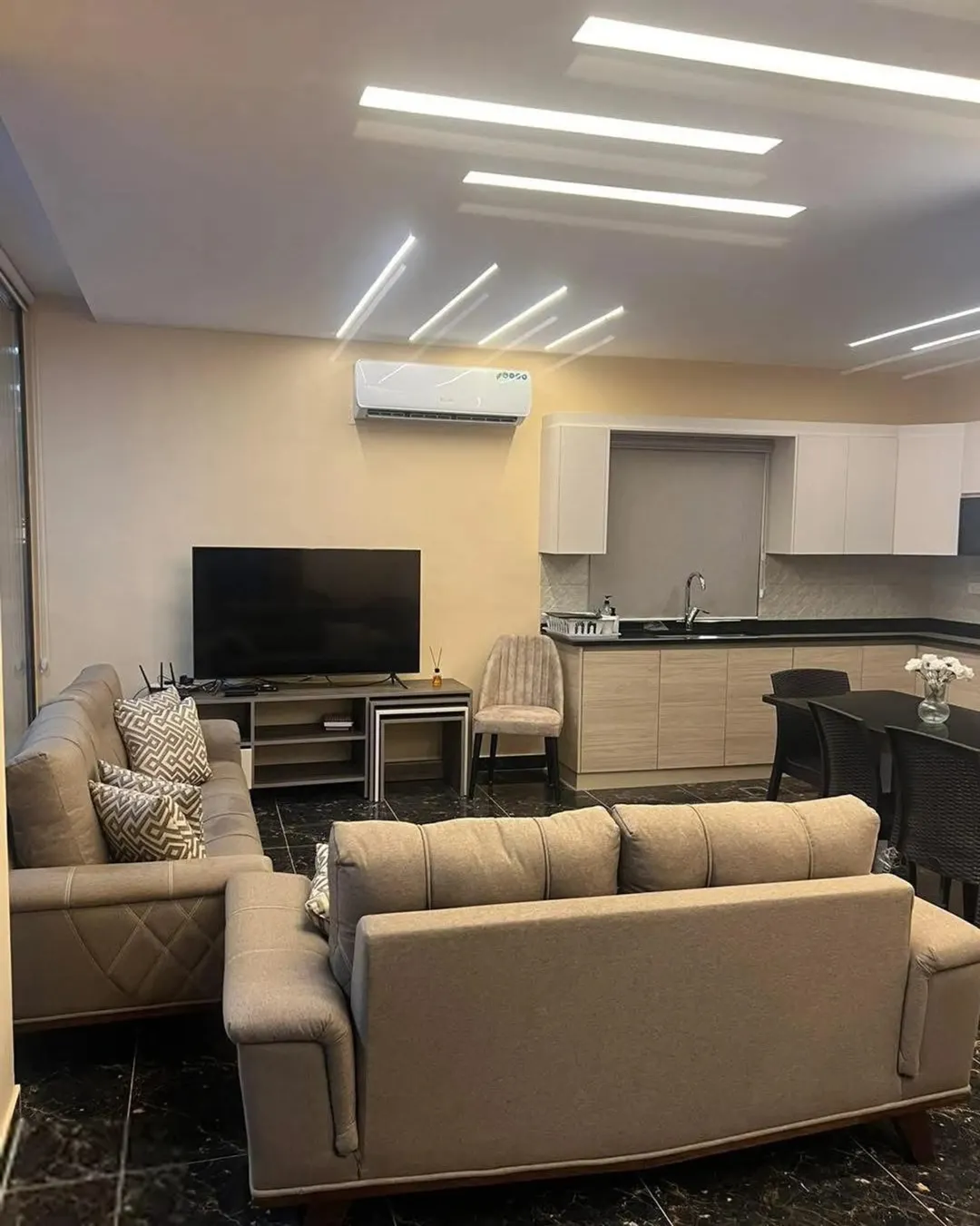 شاليه أورا ، AURA CHALET شاليه للبيع مزرعه