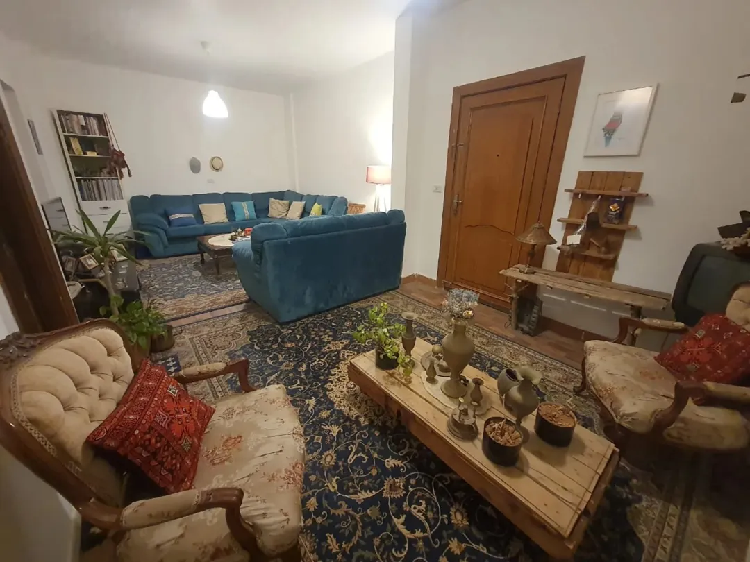 عمارة للبيع تصلح للاستثمار والسكن العائلي بمنطقة البنيات ام اقصير