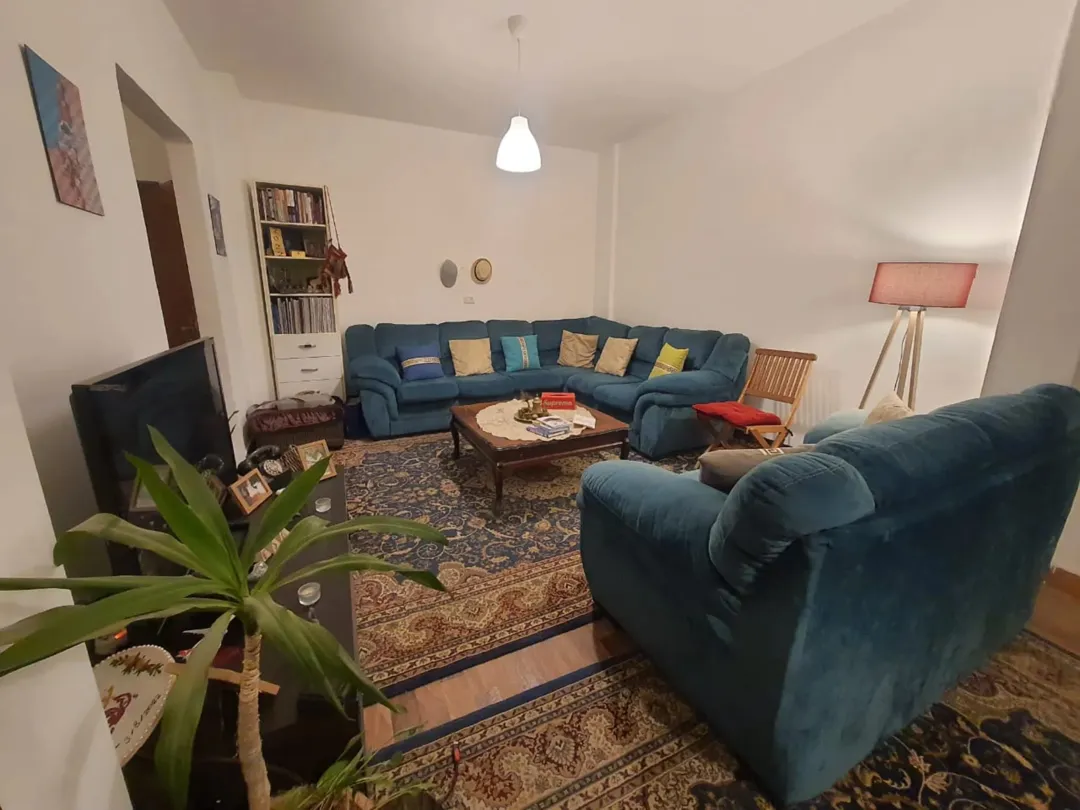 عمارة للبيع تصلح للاستثمار والسكن العائلي بمنطقة البنيات ام اقصير