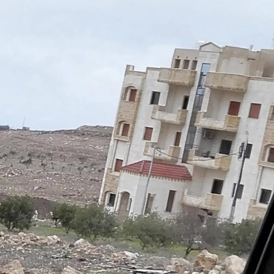 شقة للبيع في إربد – حي عالية بمساحة 160 متر مربع