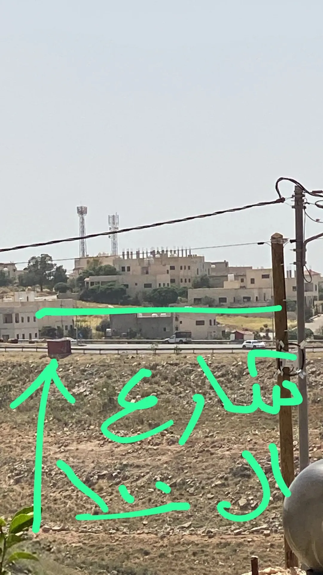 منزل شبه فيلا طابقين نظام دوبلكس بحال الجديد للبيع مباشرة الموقع اربد قرب اسواق الفرقان