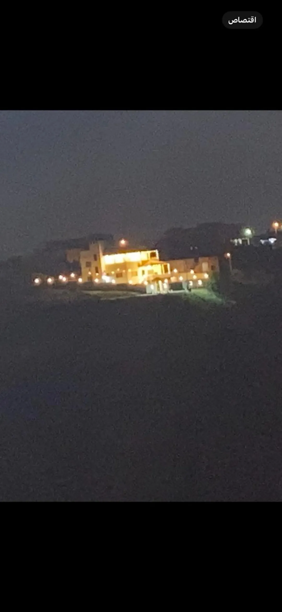 منزل شبه فيلا طابقين نظام دوبلكس بحال الجديد للبيع مباشرة الموقع اربد قرب اسواق الفرقان