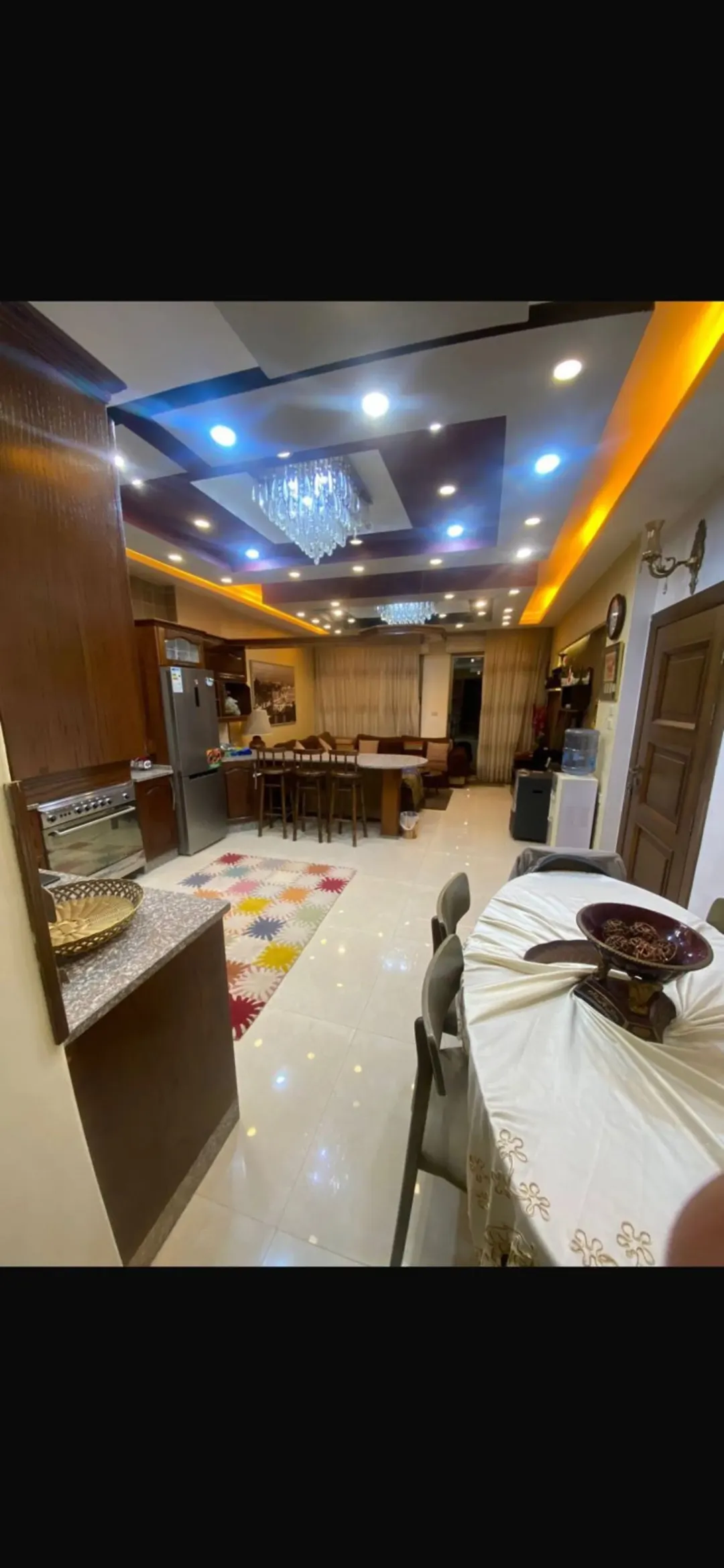 شقة فاخرة مفروشة للإيجار | ID 738071