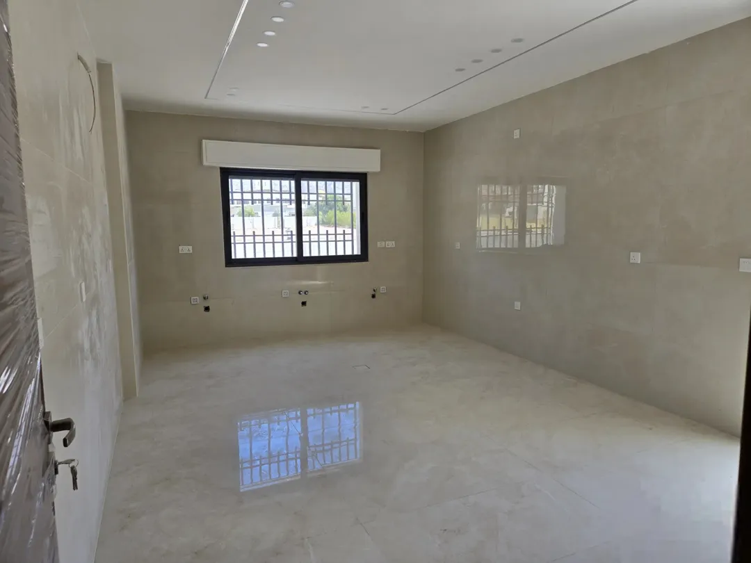 شقق فاخرة جديدة للبيع في منطقة الثامنة – إسكان عصري بتصميم مميز
