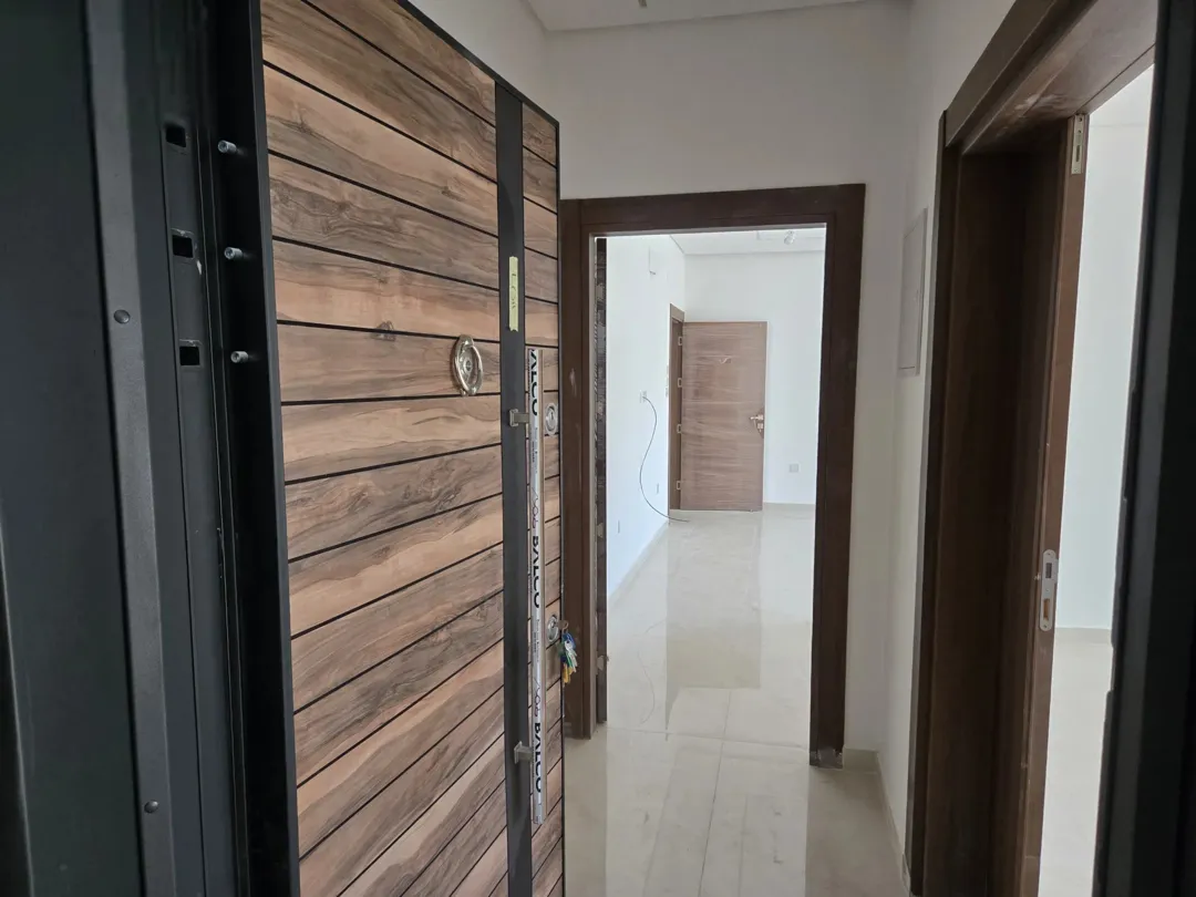 شقق فاخرة جديدة للبيع في منطقة الثامنة – إسكان عصري بتصميم مميز