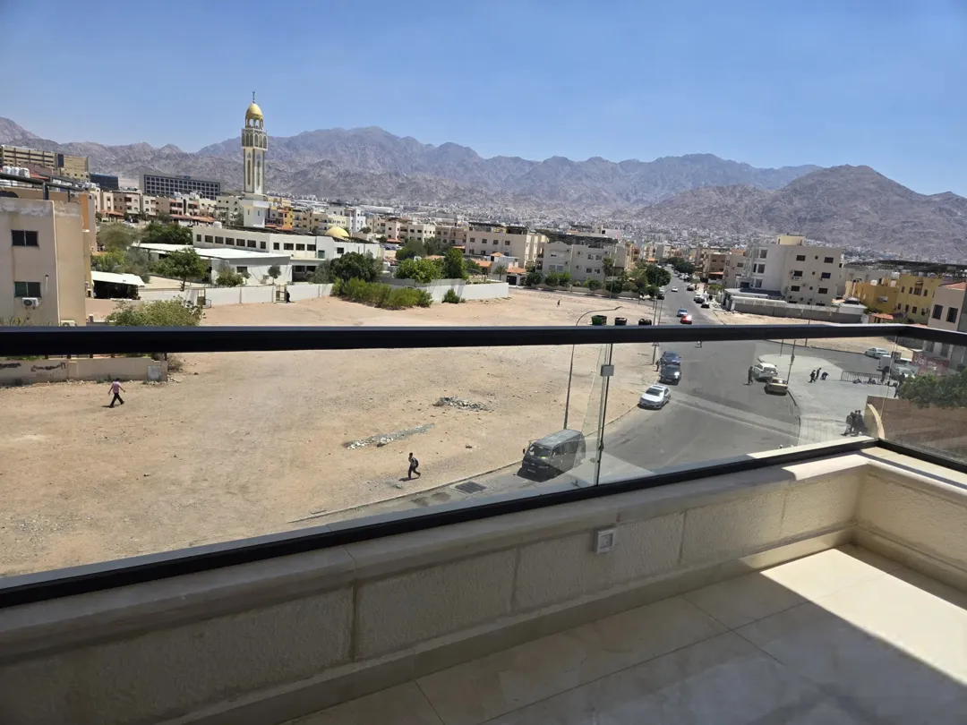 شقق فاخرة جديدة للبيع في منطقة الثامنة – إسكان عصري بتصميم مميز