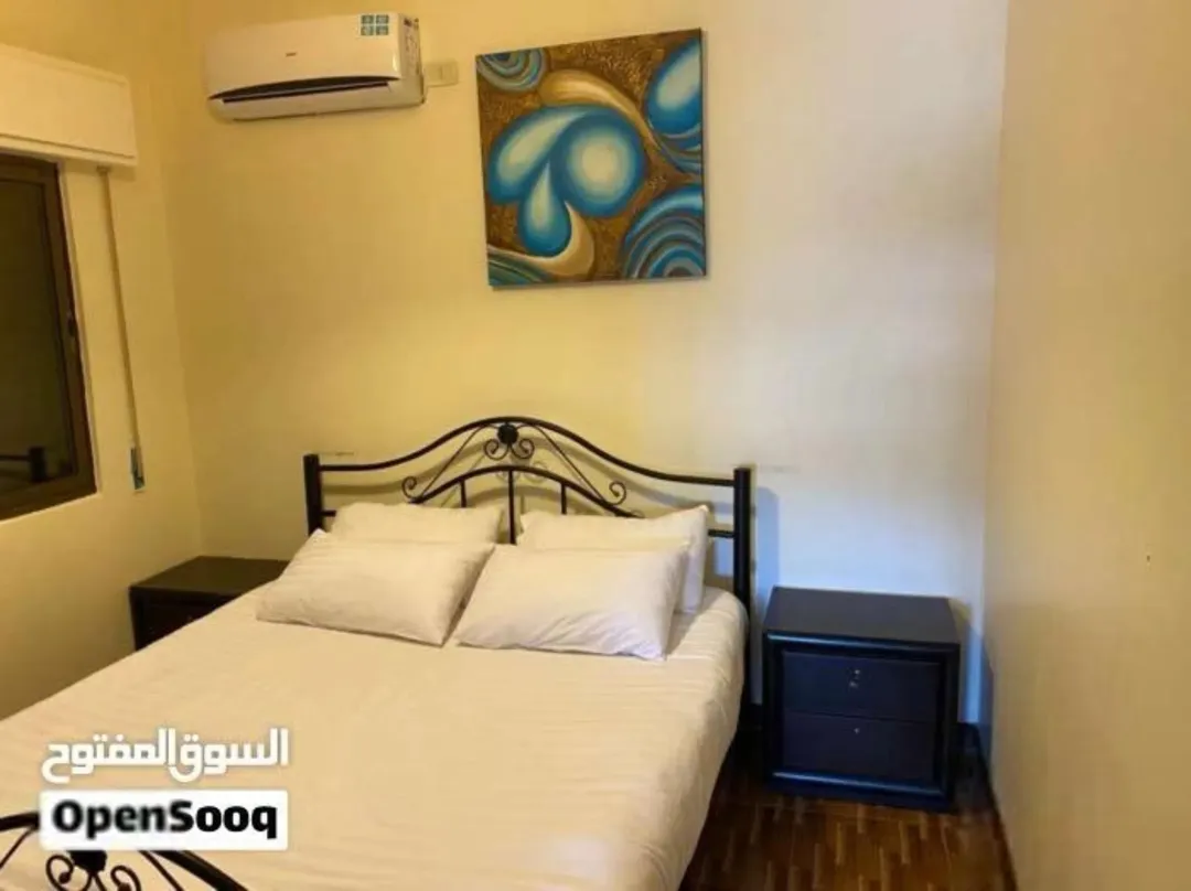 فيلا فاخرة بإطلالة ساحرة للبيع في جرش – المصطبة