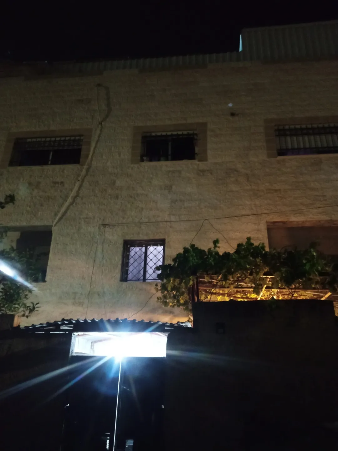 منزل للبيع بسعر مغري