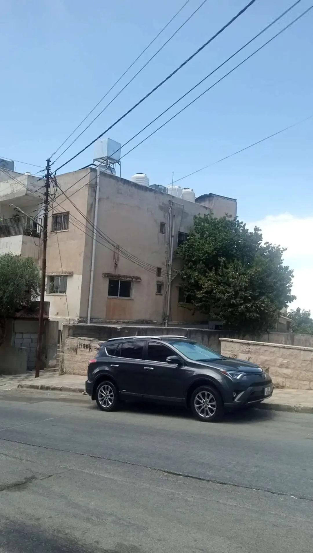 عمارة مميزة للبيع في منطقة البيادر