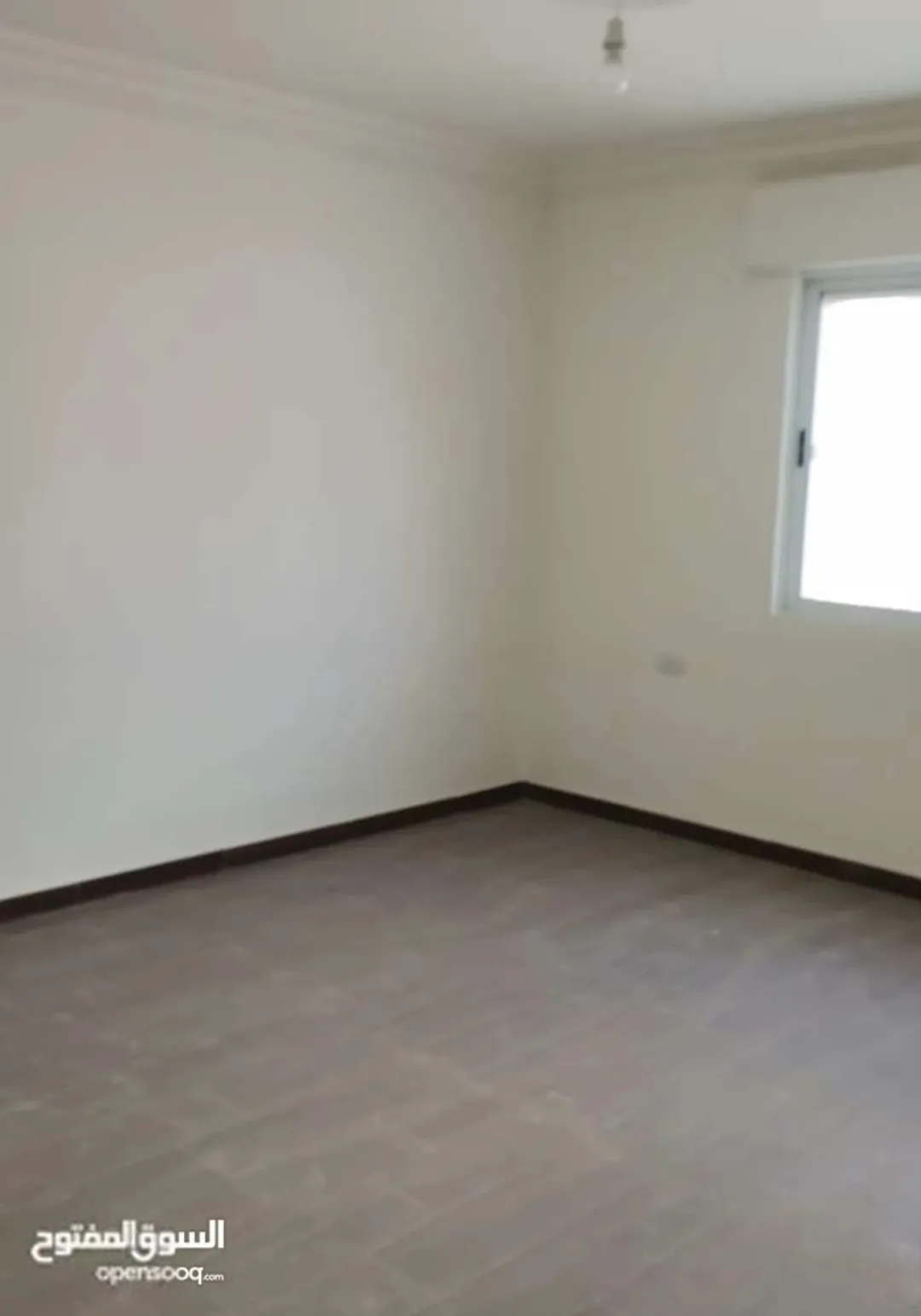 شقة سكنية جديدة كلياً ومعفاة من الرسوم