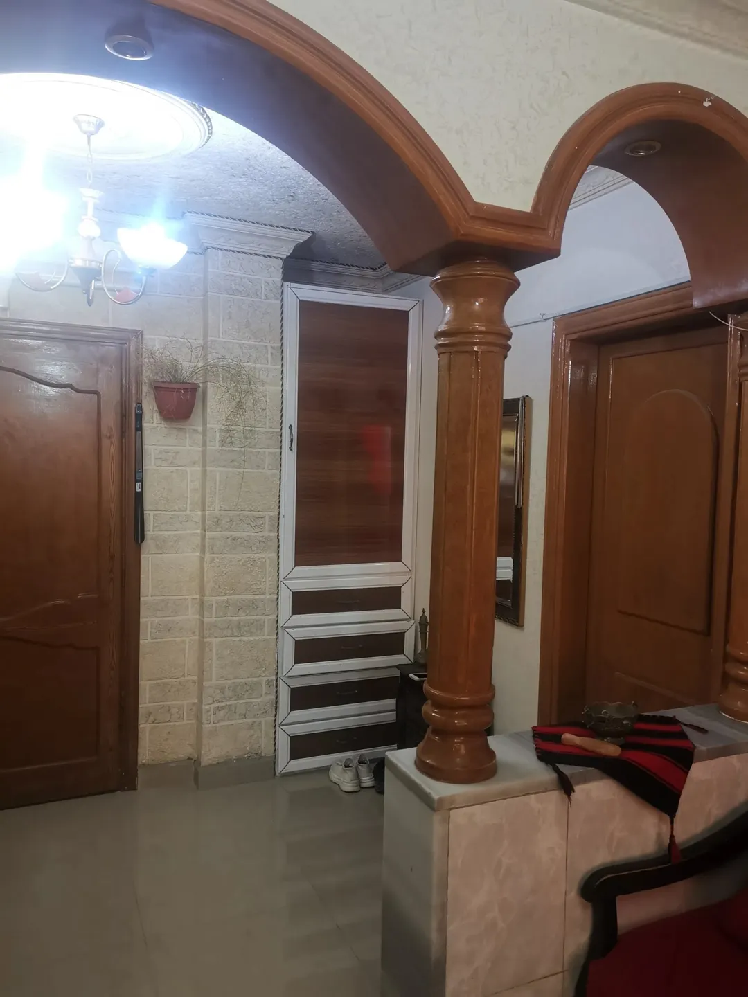شقة رائعة للبيع في منطقة شرق البنك المركزي