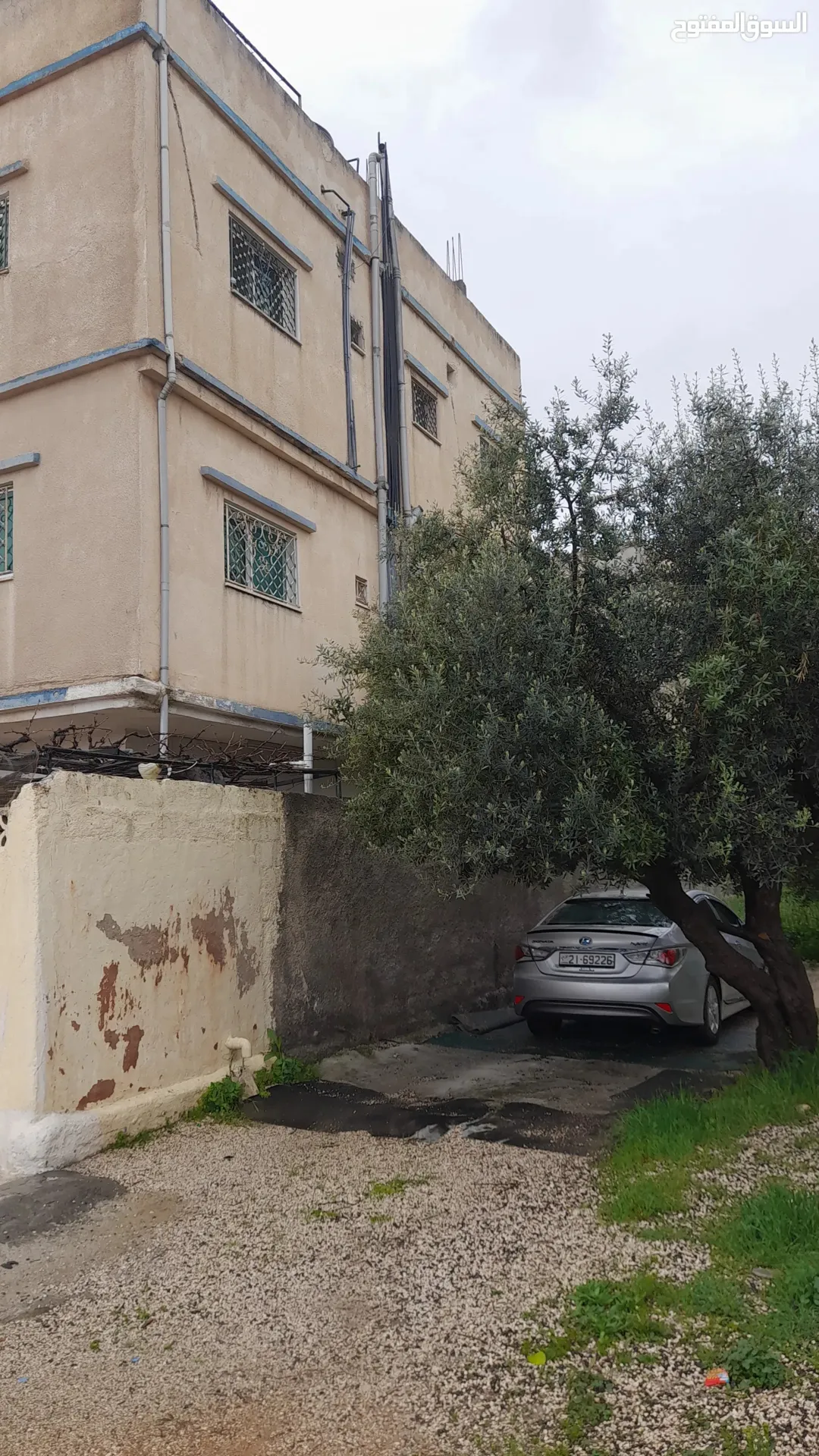 عمارة سكنية مميزة للبيع في سحاب – عمان