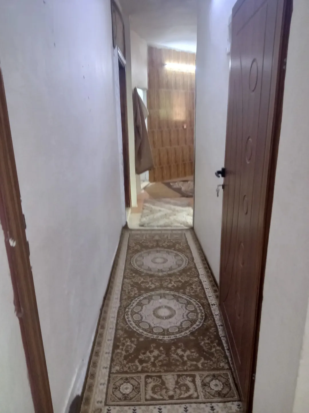 عمارة مكونة من اربع طوابق تصلح للإستثمار بسعر مغري جدا جدا جدا مباشرة