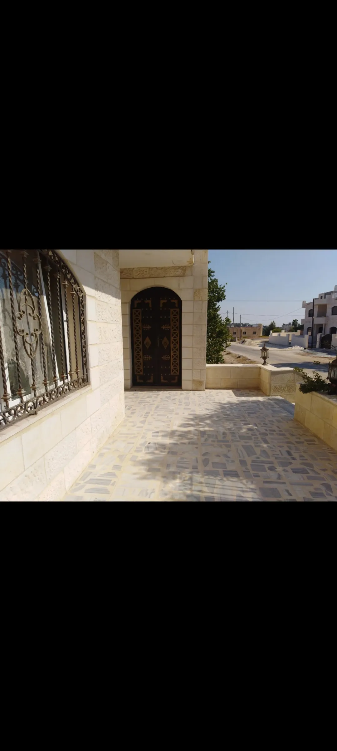 منزل مستقل للبيع. في ناعور طابقين دوبلكس نظام امريكي