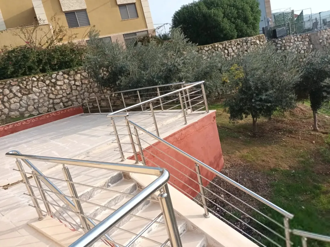 مزرعة أحلى إطلالة على سد الملك طلال