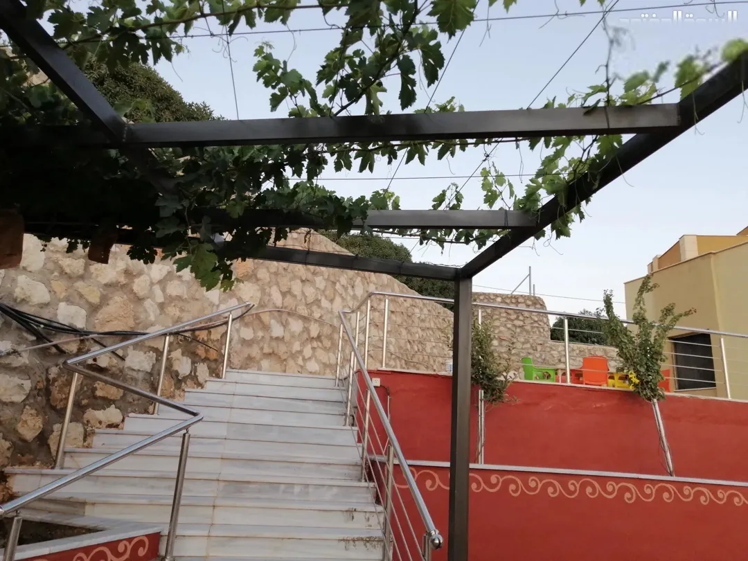 مزرعة أحلى إطلالة على سد الملك طلال