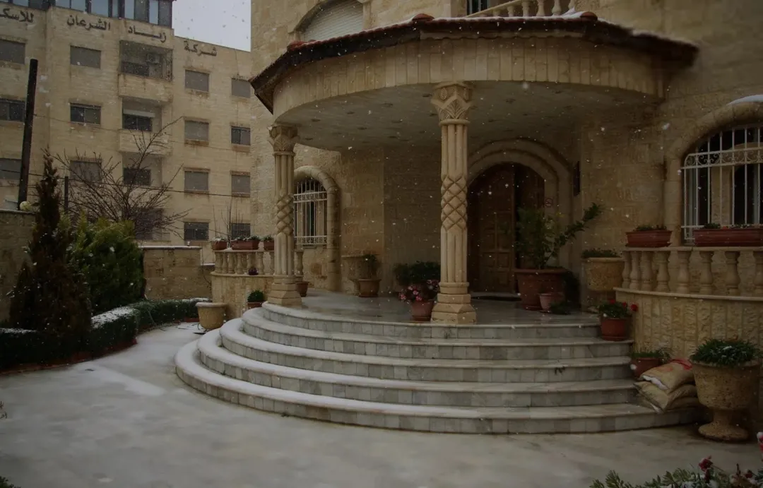 عمارة للبيع في تلاع العلي – فرصة استثمارية مميزة