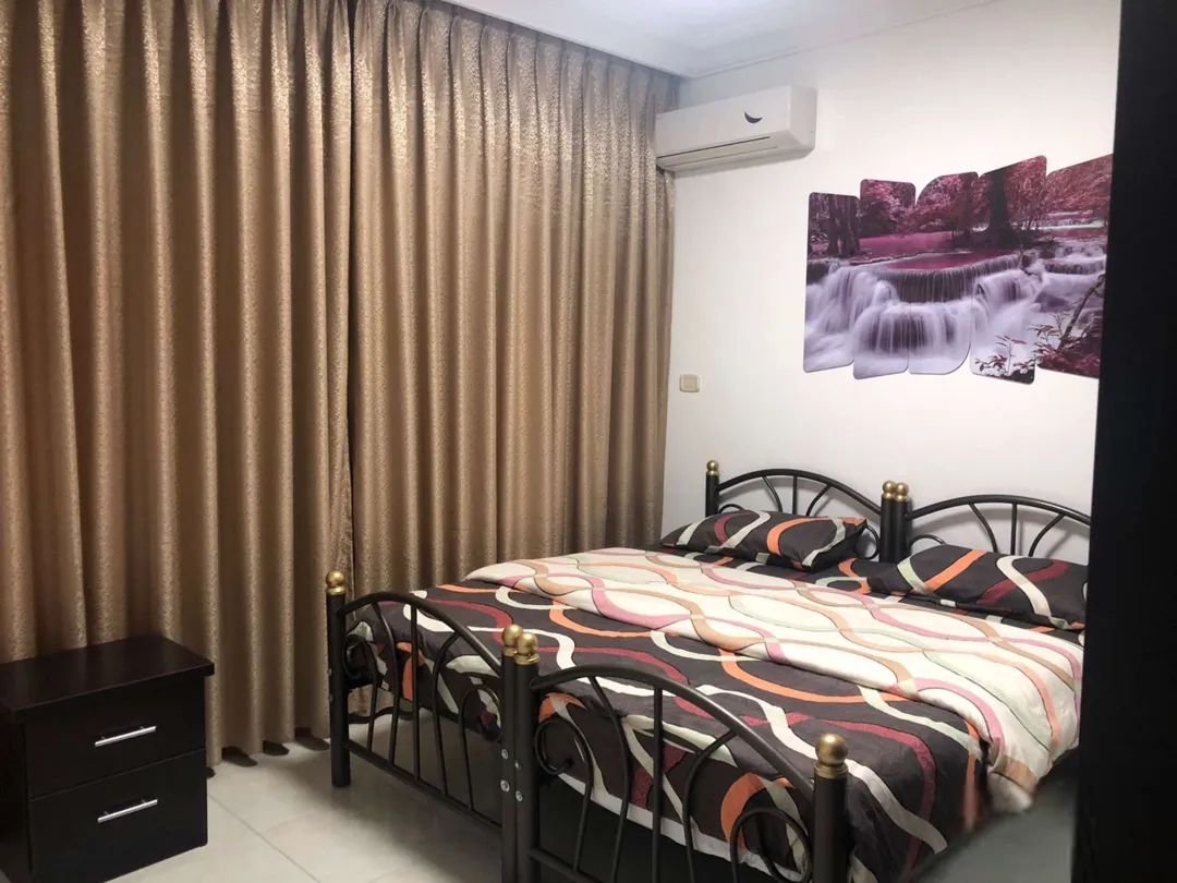 شقة مفروشة فاخرة للإيجار في عمان شارع الجامعة – عمان الاردن