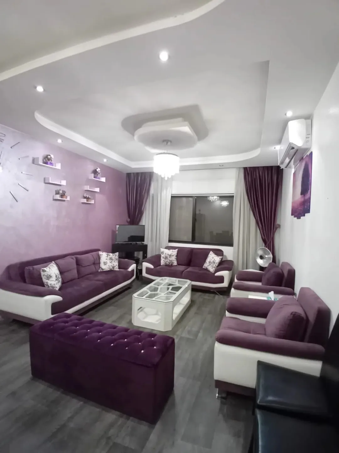 200980c7e0_00_cleaned شقة فاخرة للإيجار في الجاردنز | ID 738708