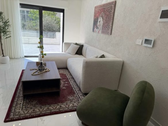 شقة ستوديو للإيجار – قريبة من الجامعة الأردنية 4 دقائق مشياً – عمان الاردن