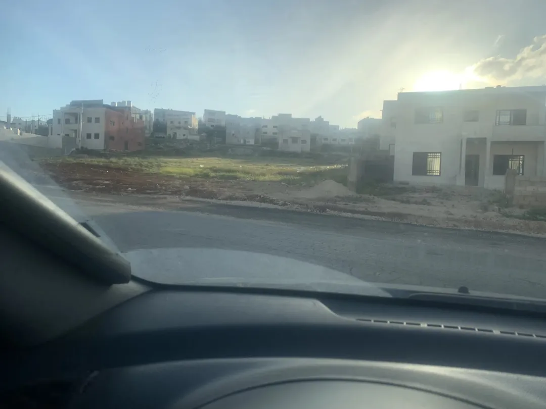 أرض سكنية مميزة للبيع في عمان – أبو علندا بمساحة 310 متر مربع