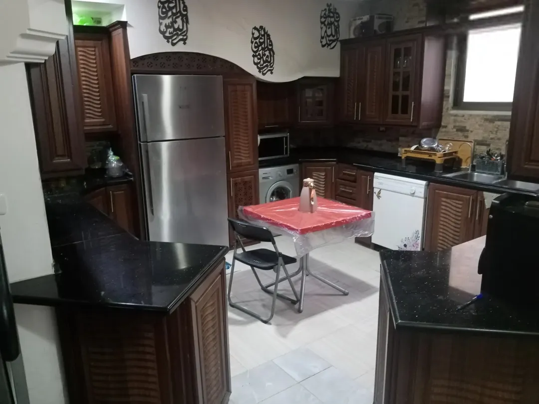 شقة مميزة للبيع في الرصيفة – إسكان طلال