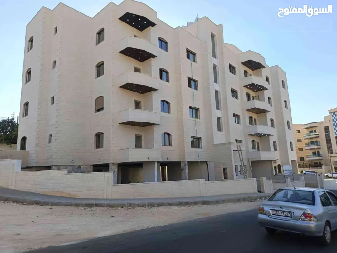 شقة فاخرة بتشطيبات فندقية للبيع طبربور