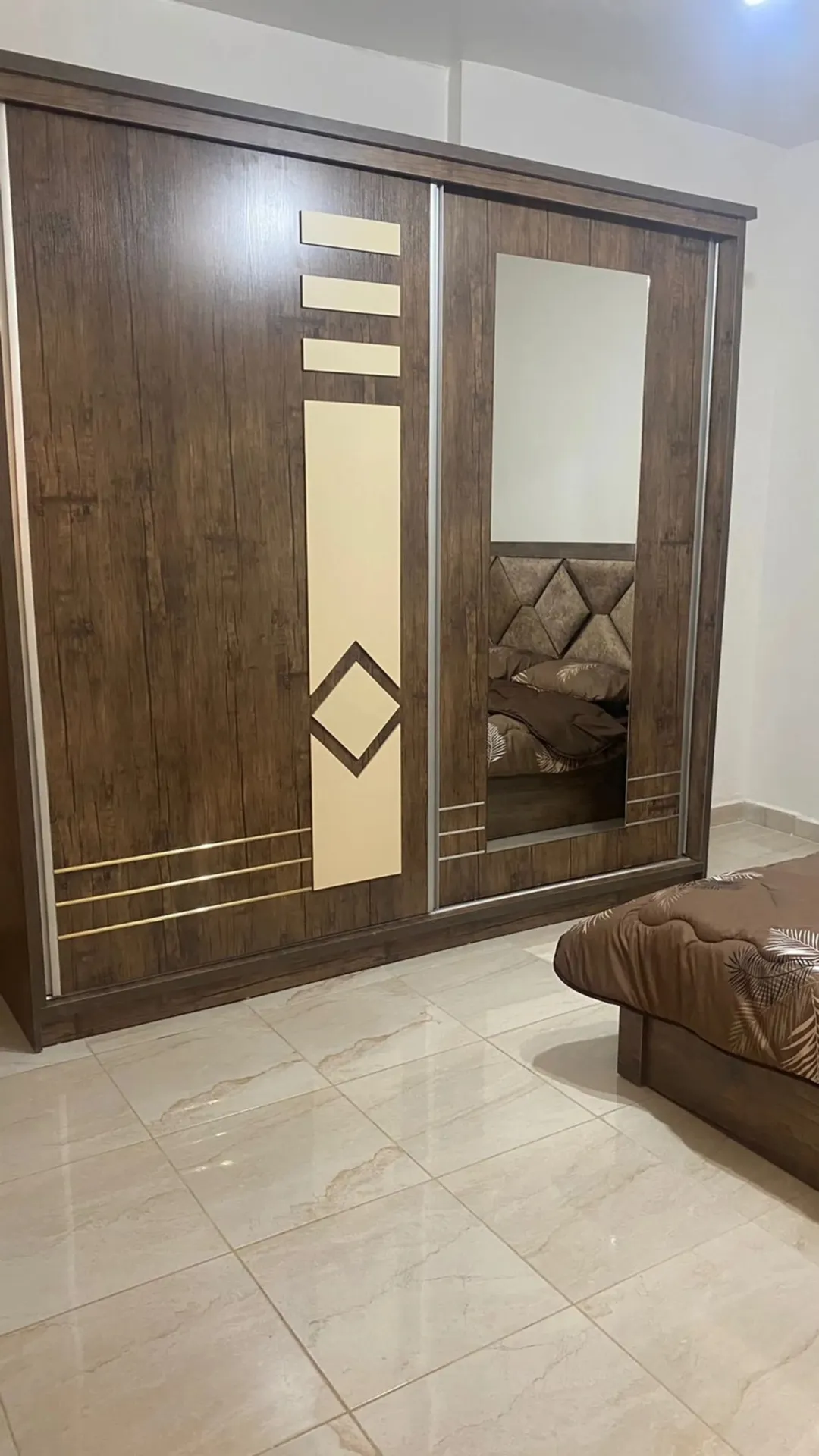 شقة مفروشة للايجار لعائلة صغيرة او طالبات او موظفات طبربور