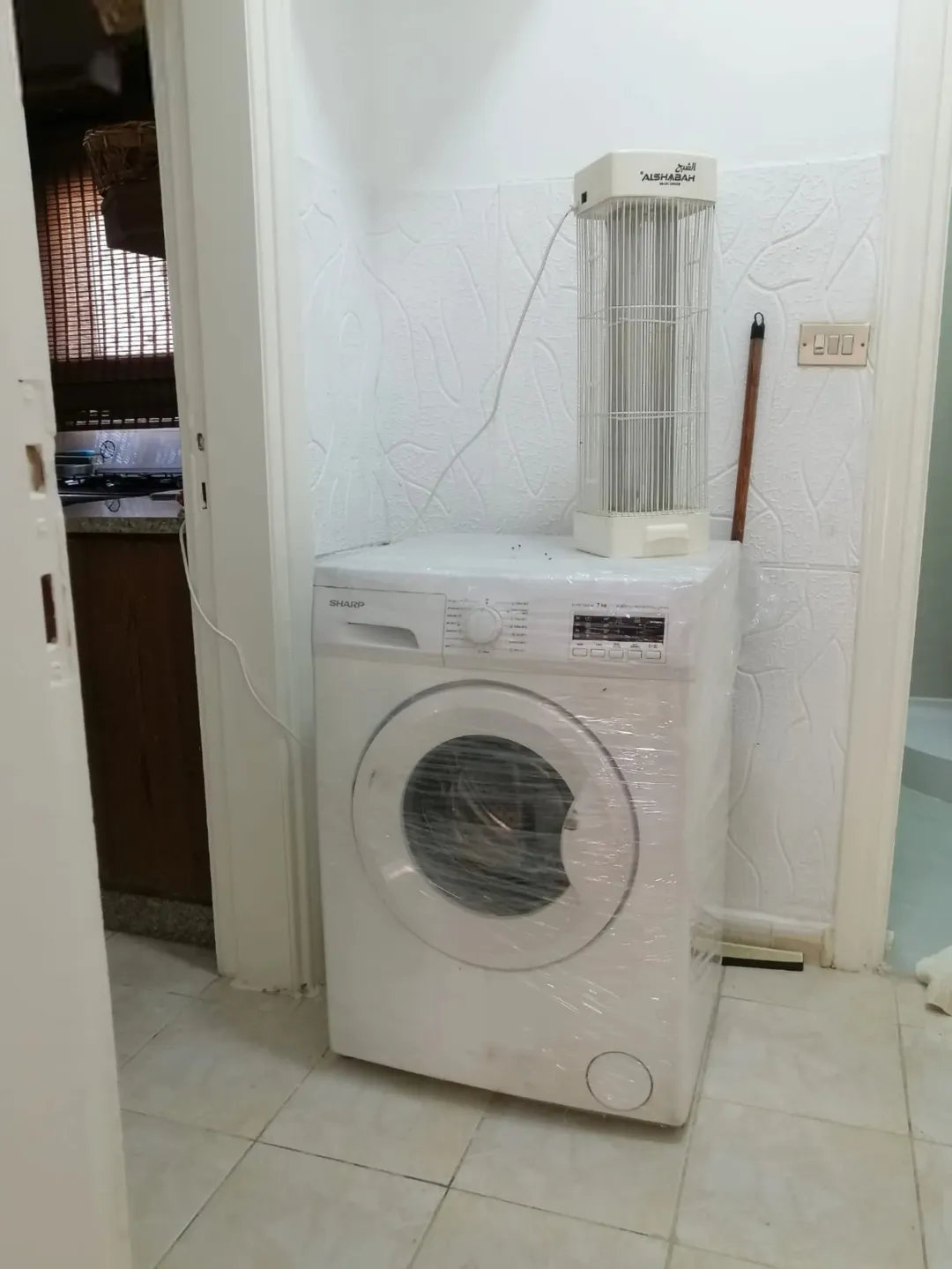 بيت مزرعة (ترخيص سكن) مزروعة شجر مثمر مع بير في منطقة الاغوار الوسطى ظهرة الرمل