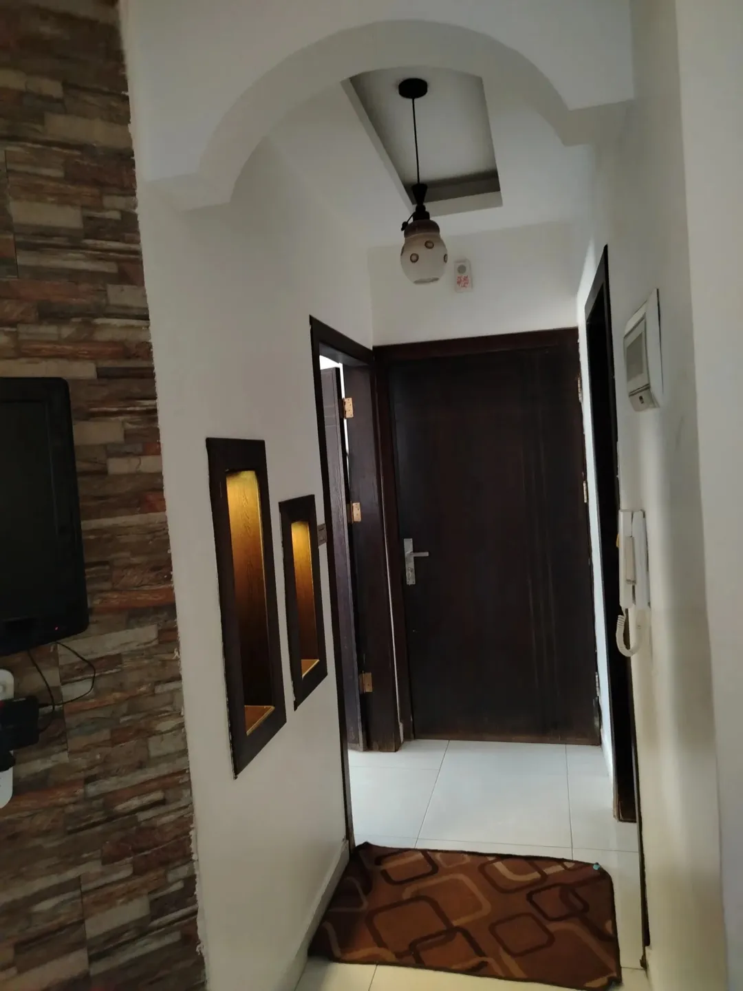 شقة سكنية متميزة في منطقة المقابلين