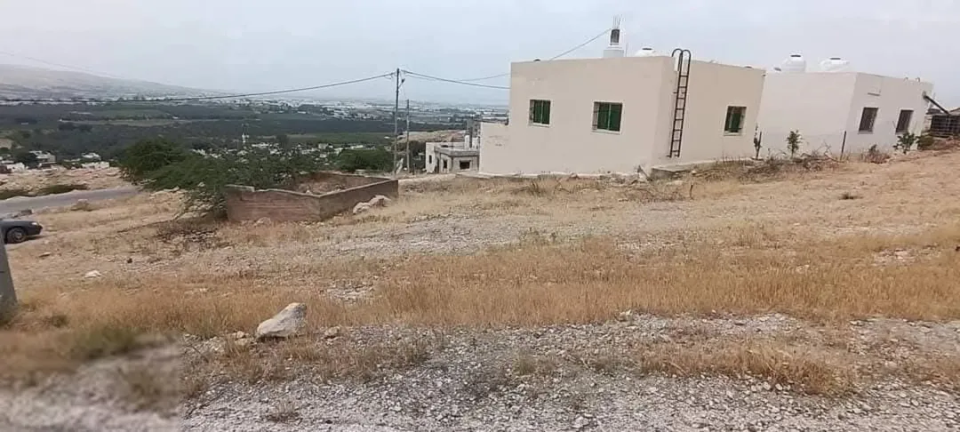 قطعة أرض مميزة للبيع في لواء دير علا منطقة ضرار
