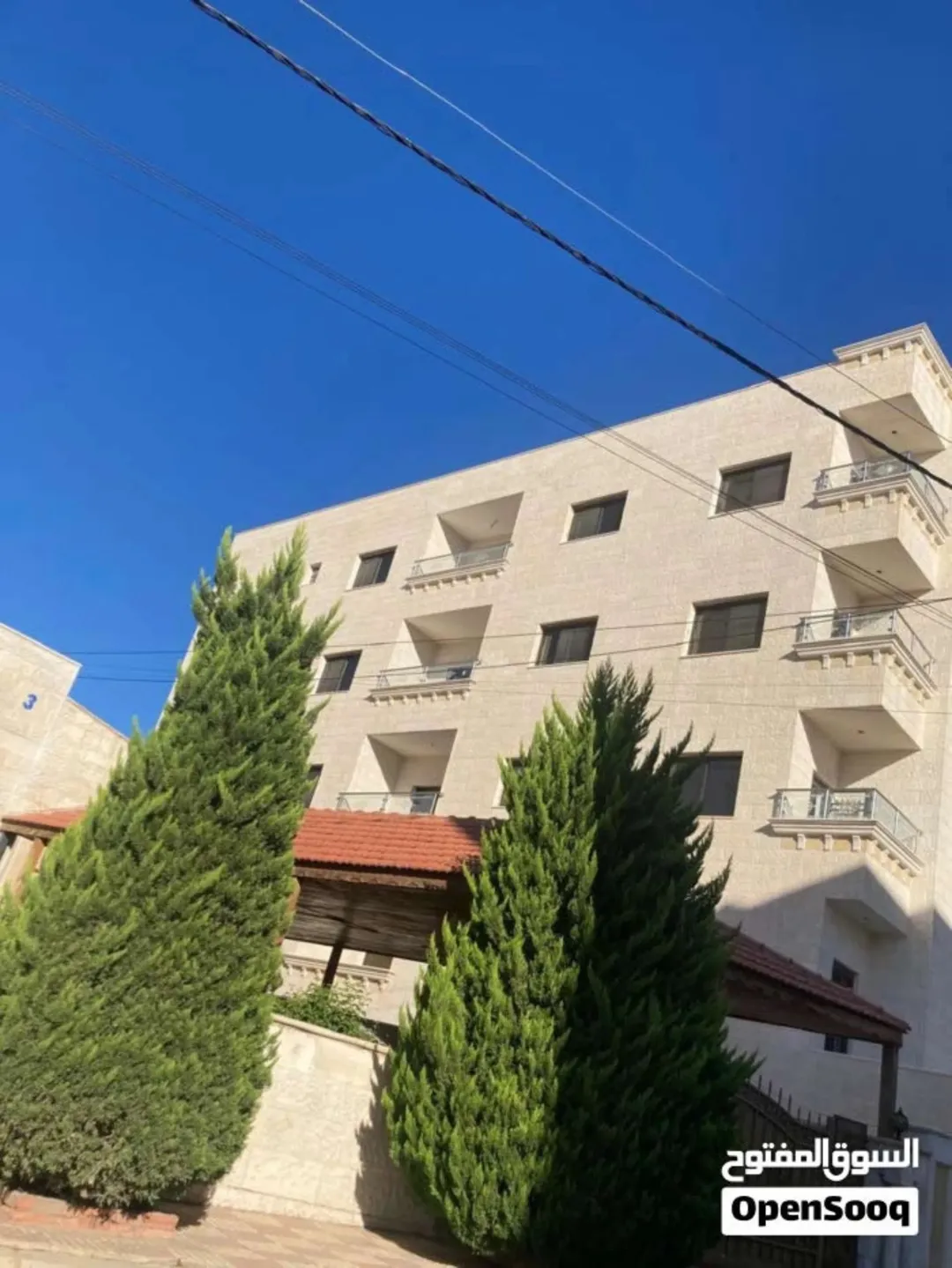شقة فاخرة في طبربور مع كهرباء مجانية وموقع متميز